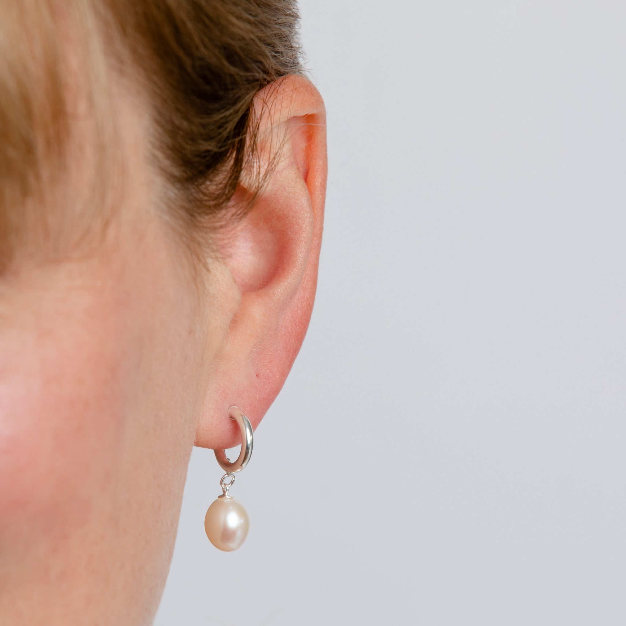 EoCot Silver Plated Oval Earrings for Womens Pearl Stud Earrings